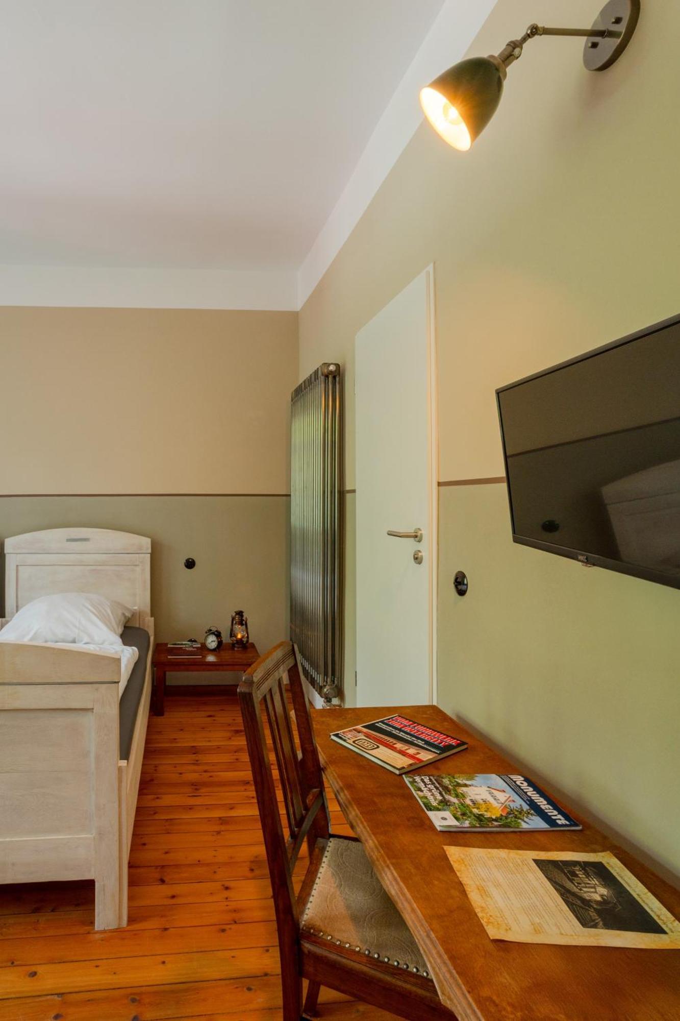 Museumsbahnhof Ahuette Hotel Uxheim Luaran gambar