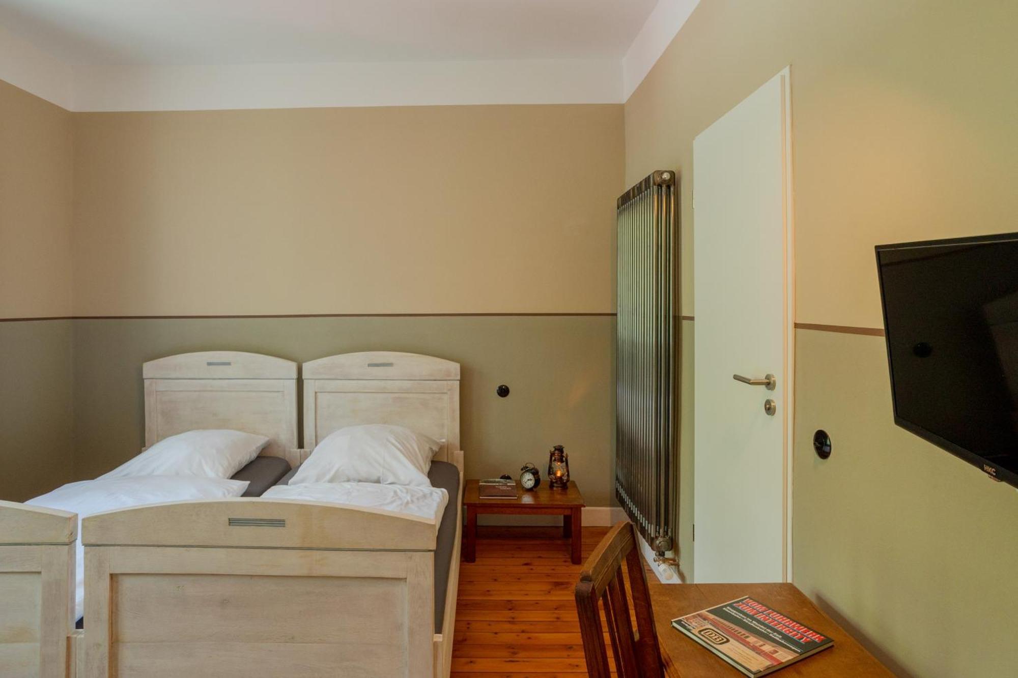 Museumsbahnhof Ahuette Hotel Uxheim Luaran gambar